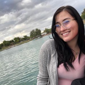 Meet your Posher, Dulce